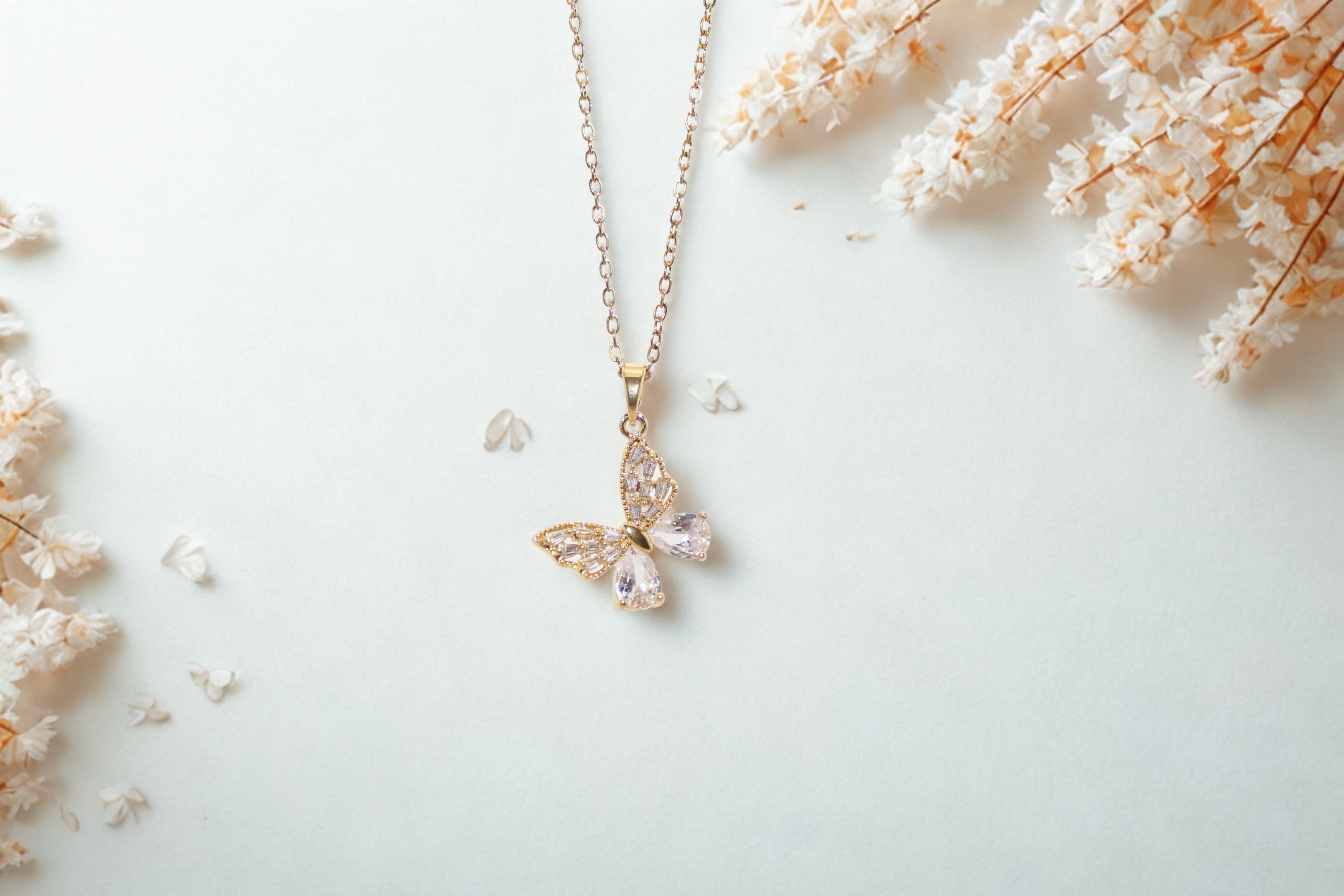 Collar Mariposa
